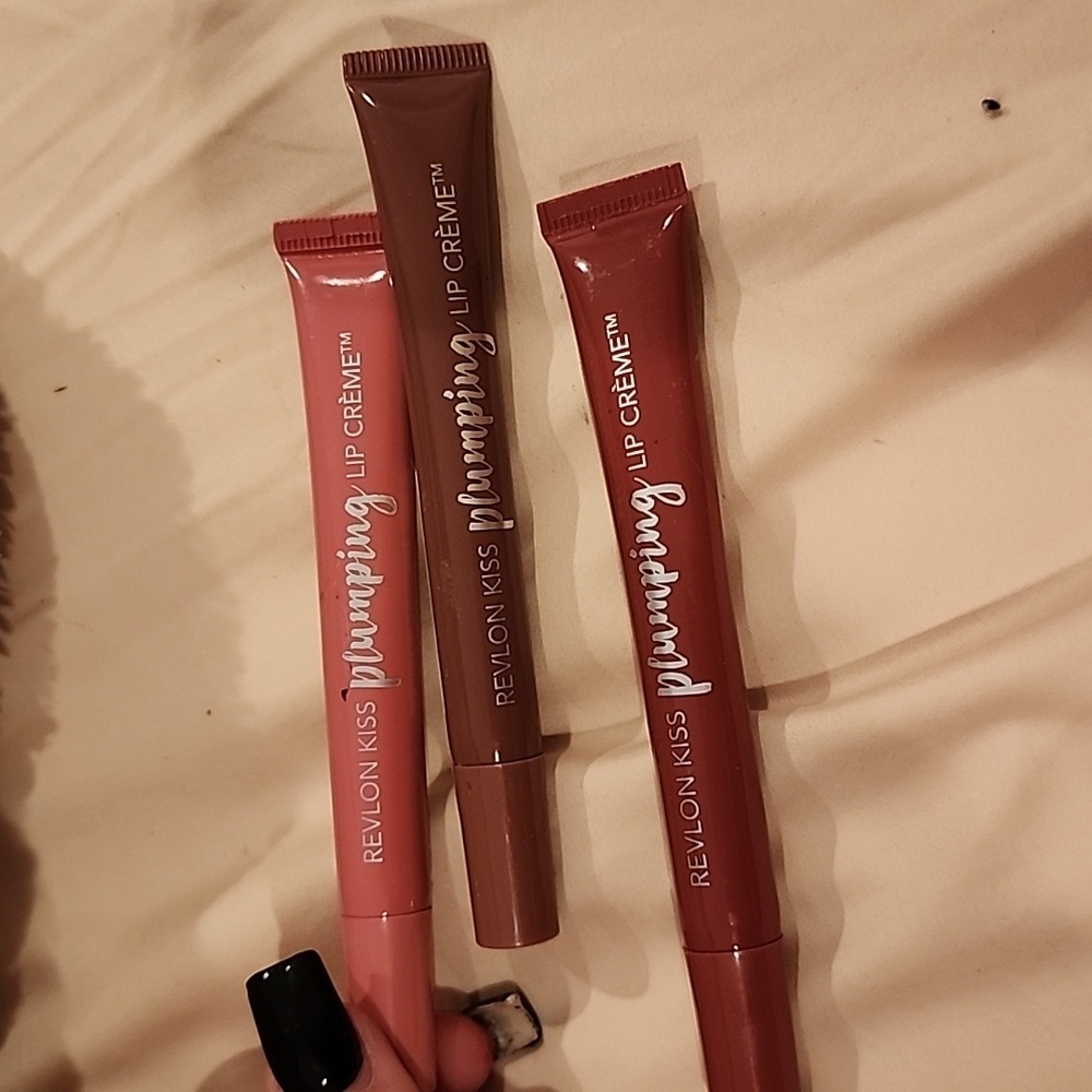Revlon lip plumping lip creme price is for all 3